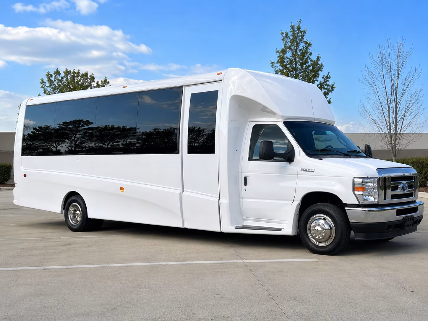 charter buses for sofi stadium events and inglewood convention shuttles