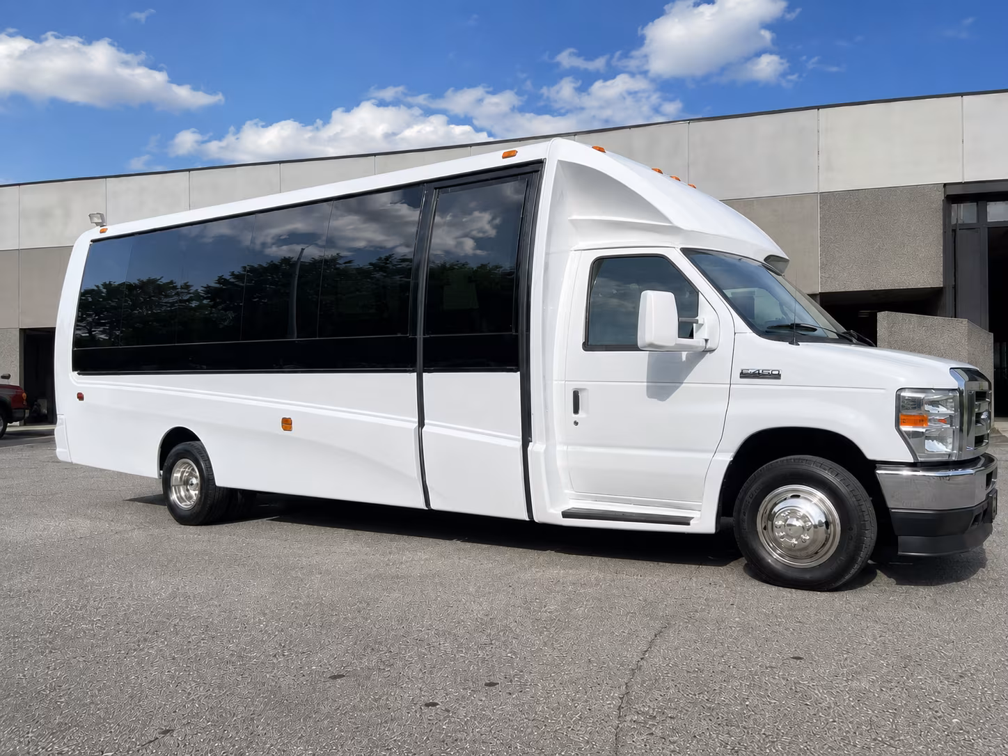 employee shuttle buses for inglewood s corporate campus commuters