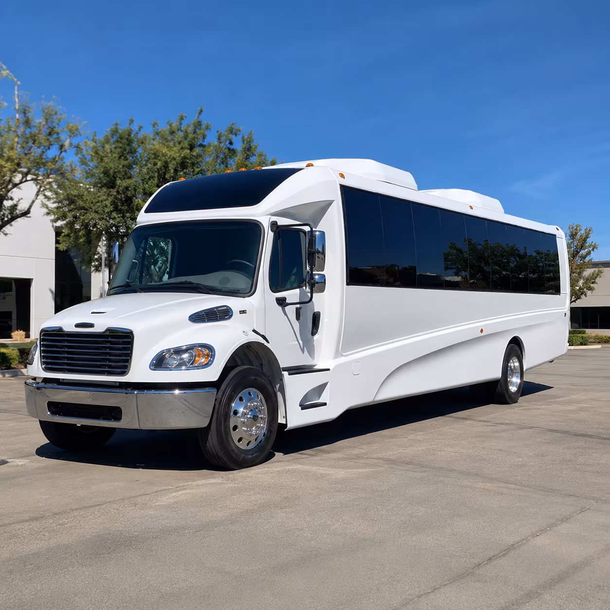 inglewood 35 passenger minibus
