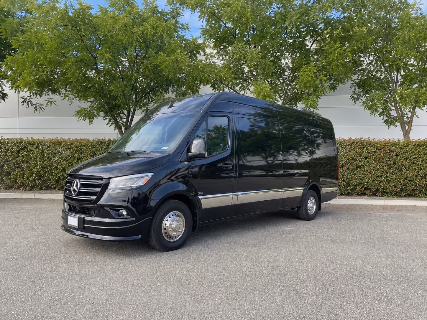 sprinter van wine tours for small groups around inglewood